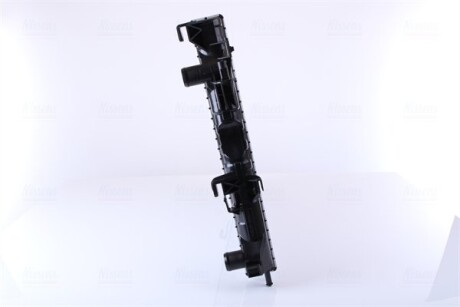 Фото 5 - Радиатор охлаждения двигателя NISSENS 63771