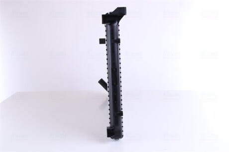 Фото 4 - Радіатор охолодження NISSENS 63824A