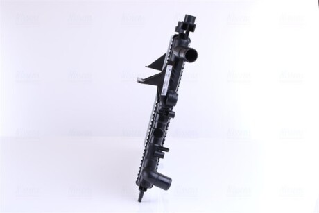 Фото 6 - Радиатор охлаждения двигателя NISSENS 63856