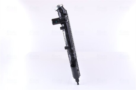 Фото 4 - Радиатор охлаждения двигателя NISSENS 63929