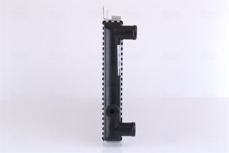 Фото 7 - Радиатор охлаждения двигателя NISSENS 64102