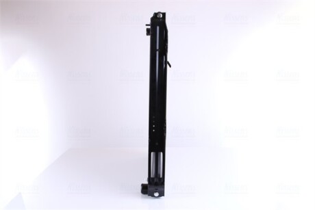 Фото 4 - Радиатор охлаждения двигателя NISSENS 64636A