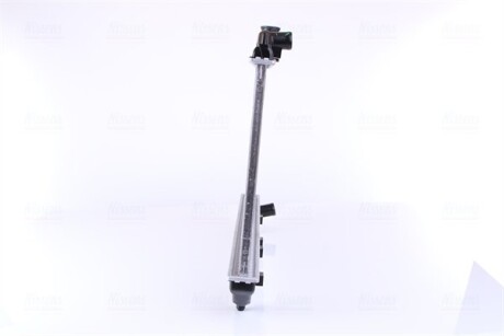 Фото 8 - Радіатор охолодження NISSENS 64640A