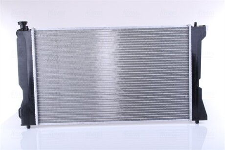 Фото 4 - Радиатор охлаждения двигателя NISSENS 64667A