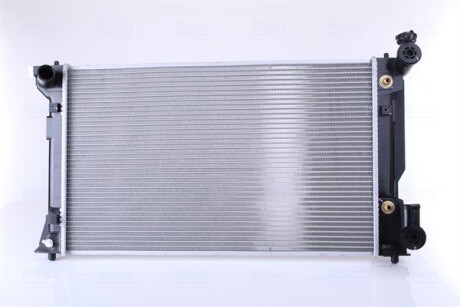 Фото 3 - Радиатор охлаждения двигателя NISSENS 64668A