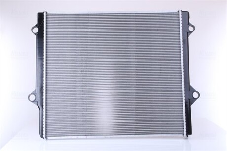 Фото 3 - Радиатор охлаждения двигателя NISSENS 646804