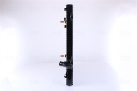 Фото 4 - Радиатор охлаждения двигателя NISSENS 646804