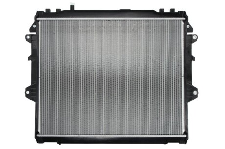 Фото 2 - Радиатор охлаждения двигателя NISSENS 646897