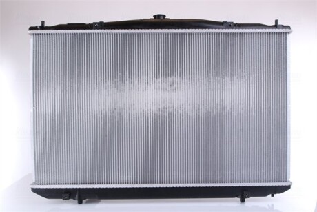 Фото 5 - Радиатор охлаждения двигателя NISSENS 646936