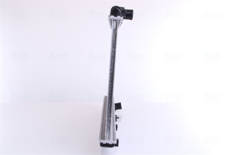 Фото 5 - Радіатор охолодження NISSENS 64713