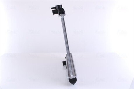 Фото 4 - Радіатор охолодження NISSENS 64741