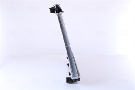 Фото 6 - Радіатор охолодження NISSENS 64746A