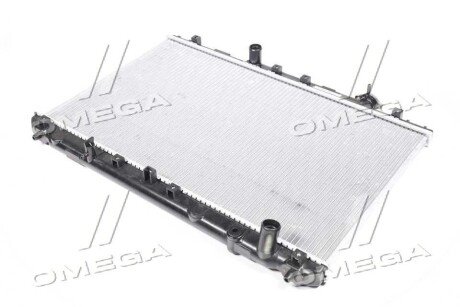 Фото 3 - Радиатор охлаждения двигателя NISSENS 64769A