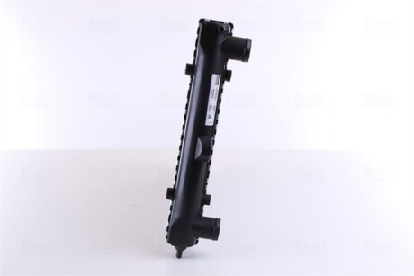 Фото 5 - Радіатор охолодження NISSENS 651111