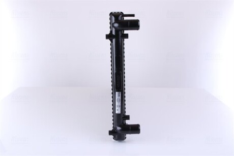 Фото 7 - Радиатор охлаждения двигателя NISSENS 65301