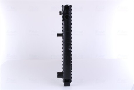 Фото 4 - Радиатор охлаждения двигателя NISSENS 65537A