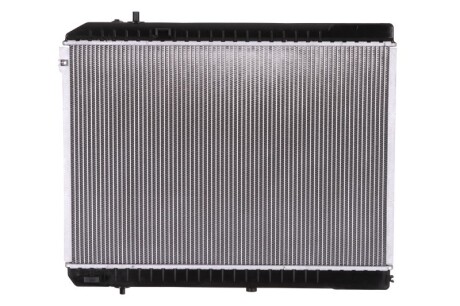 Фото 2 - Радиатор охлаждения двигателя NISSENS 666230