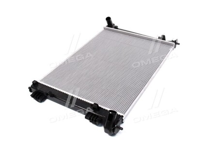 Фото 2 - Радиатор охлаждения двигателя NISSENS 666232