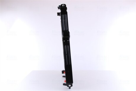 Фото 5 - Радиатор охлаждения двигателя NISSENS 66659