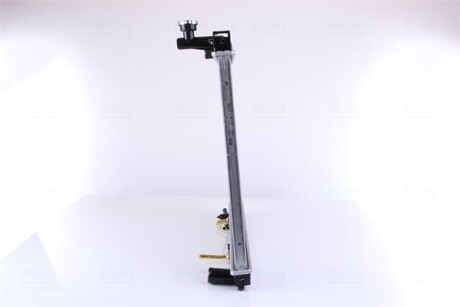 Фото 4 - Радиатор охлаждения двигателя NISSENS 66682