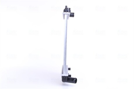 Фото 6 - Радіатор охолодження NISSENS 67022