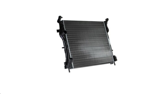 Фото 2 - Радиатор охлаждения двигателя NISSENS 67229