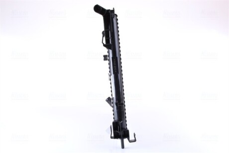 Фото 6 - Радиатор охлаждения двигателя NISSENS 67229