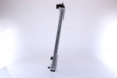 Фото 4 - Радиатор охлаждения двигателя NISSENS 67356