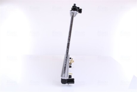 Фото 5 - Радіатор охолодження NISSENS 67493