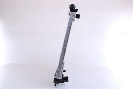 Фото 7 - Радіатор охолодження NISSENS 675017