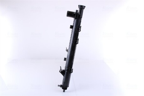 Фото 6 - Радиатор охлаждения двигателя NISSENS 675018