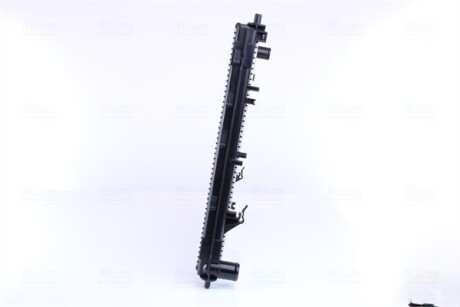 Фото 5 - Радіатор охолодження NISSENS 675019