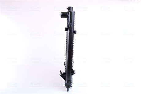 Фото 5 - Радіатор охолодження NISSENS 675063