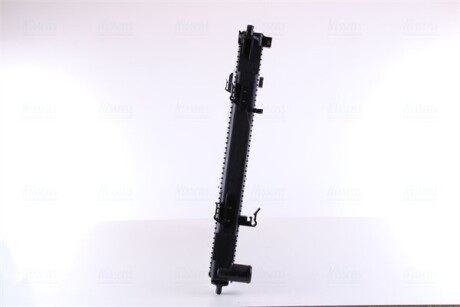 Фото 5 - Радіатор охолодження NISSENS 67522