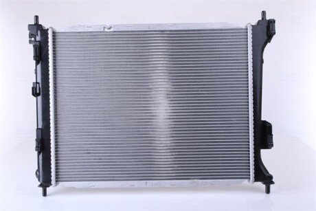Фото 4 - Радиатор охлаждения двигателя NISSENS 67549