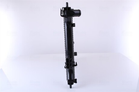 Фото 6 - Радиатор охлаждения двигателя NISSENS 67549