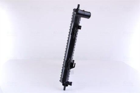 Фото 5 - Радіатор охолодження NISSENS 67607