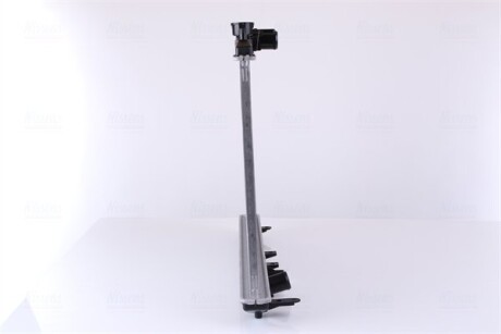 Фото 5 - Радіатор охолодження NISSENS 68093