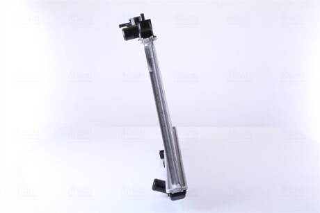 Фото 4 - Радиатор охлаждения двигателя NISSENS 68101A