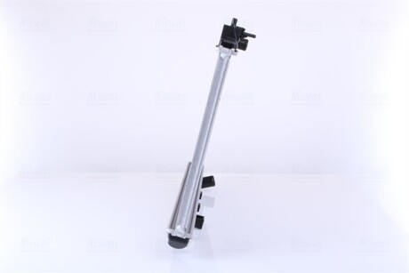 Фото 5 - Радиатор охлаждения двигателя NISSENS 68101A