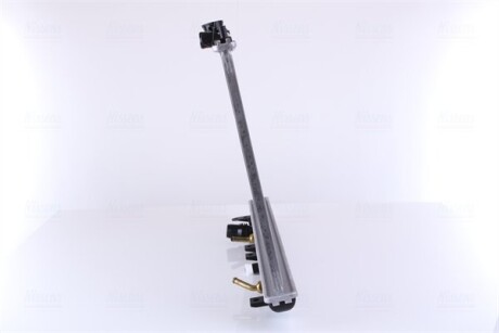 Фото 4 - Радиатор охлаждения двигателя NISSENS 68152