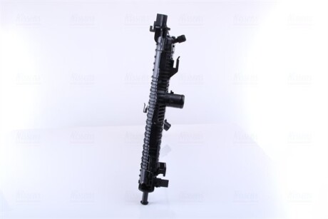 Фото 5 - Радиатор охлаждения двигателя NISSENS 69238