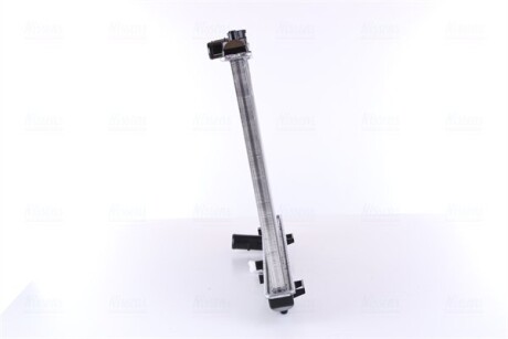 Фото 4 - Радіатор охолодження NISSENS 69400