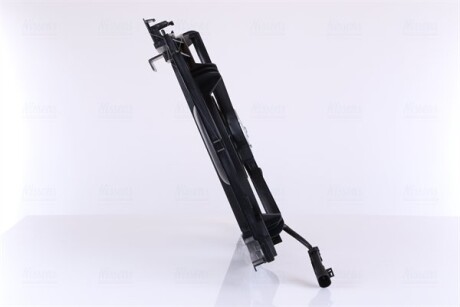 Фото 4 - Вентилятор охлаждения двигателя NISSENS 85196