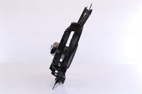 Фото 4 - Вентилятор охлаждения двигателя NISSENS 85751