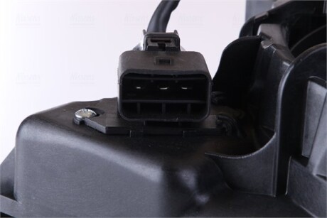 Фото 8 - Вентилятор охлаждения двигателя NISSENS 85896