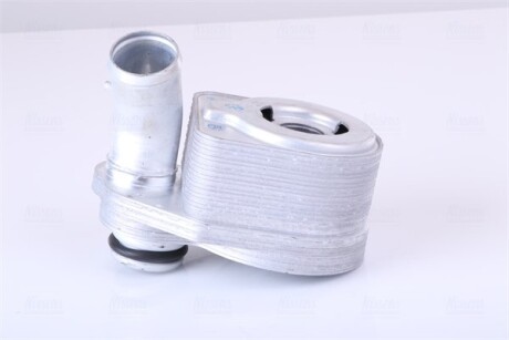 Фото 8 - Масляный радиатор NISSENS 90796