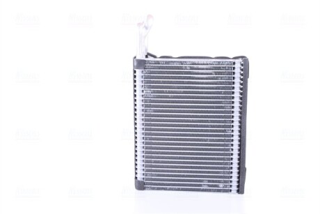 Фото 4 - Випарник NISSENS 92351