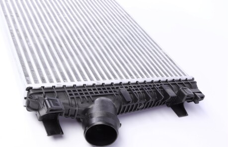 Фото 3 - Интеркулер NRF 30272