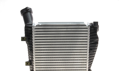 Фото 3 - Интеркулер NRF 30293